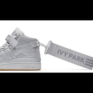 IVP FORUM MID SNEAKERS